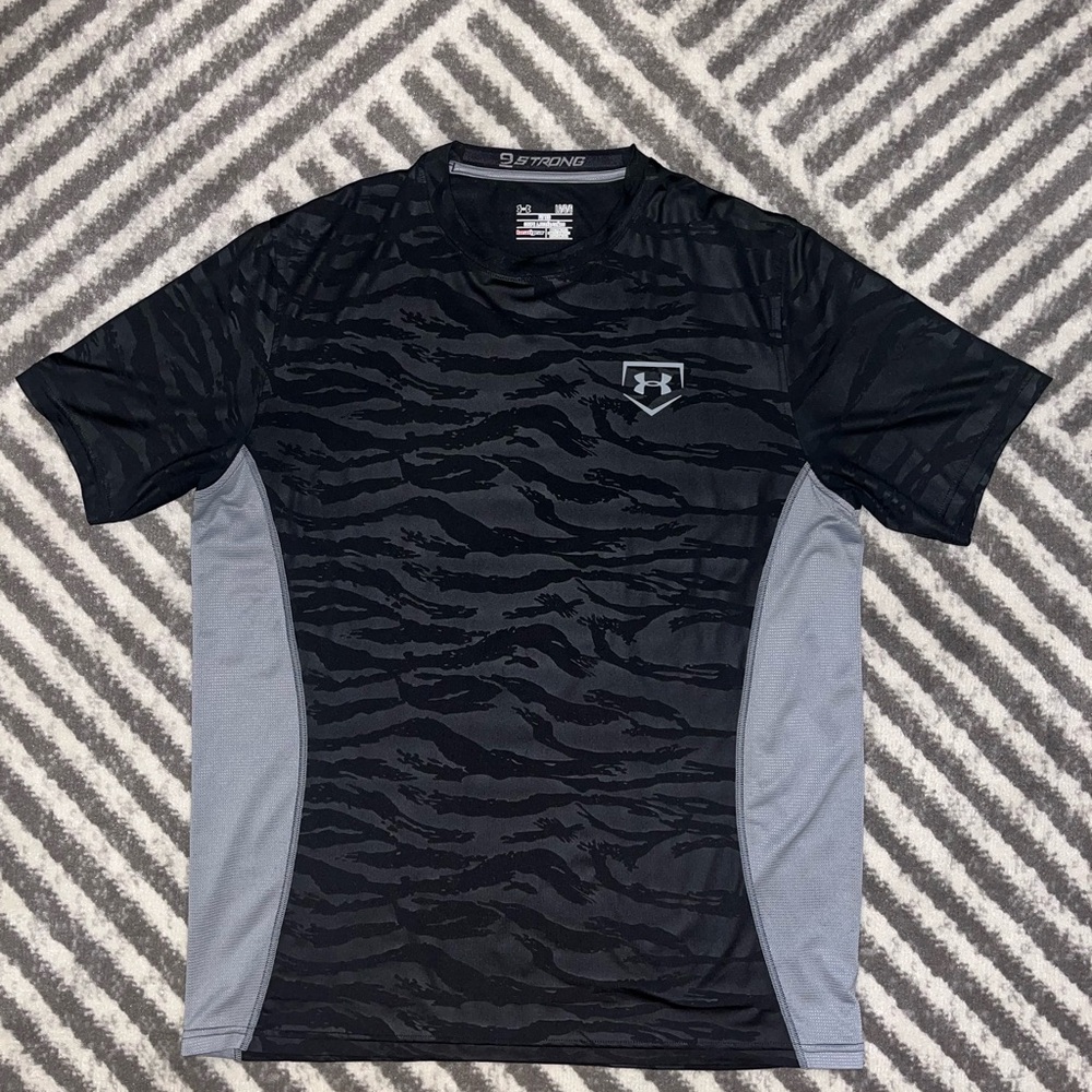 Under Armour Athletic Shirt
